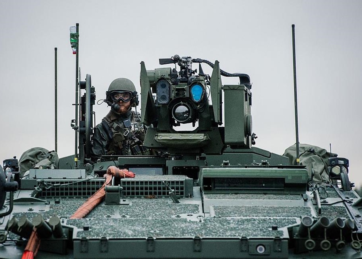 Латвія замовила для України бронемашини Patria