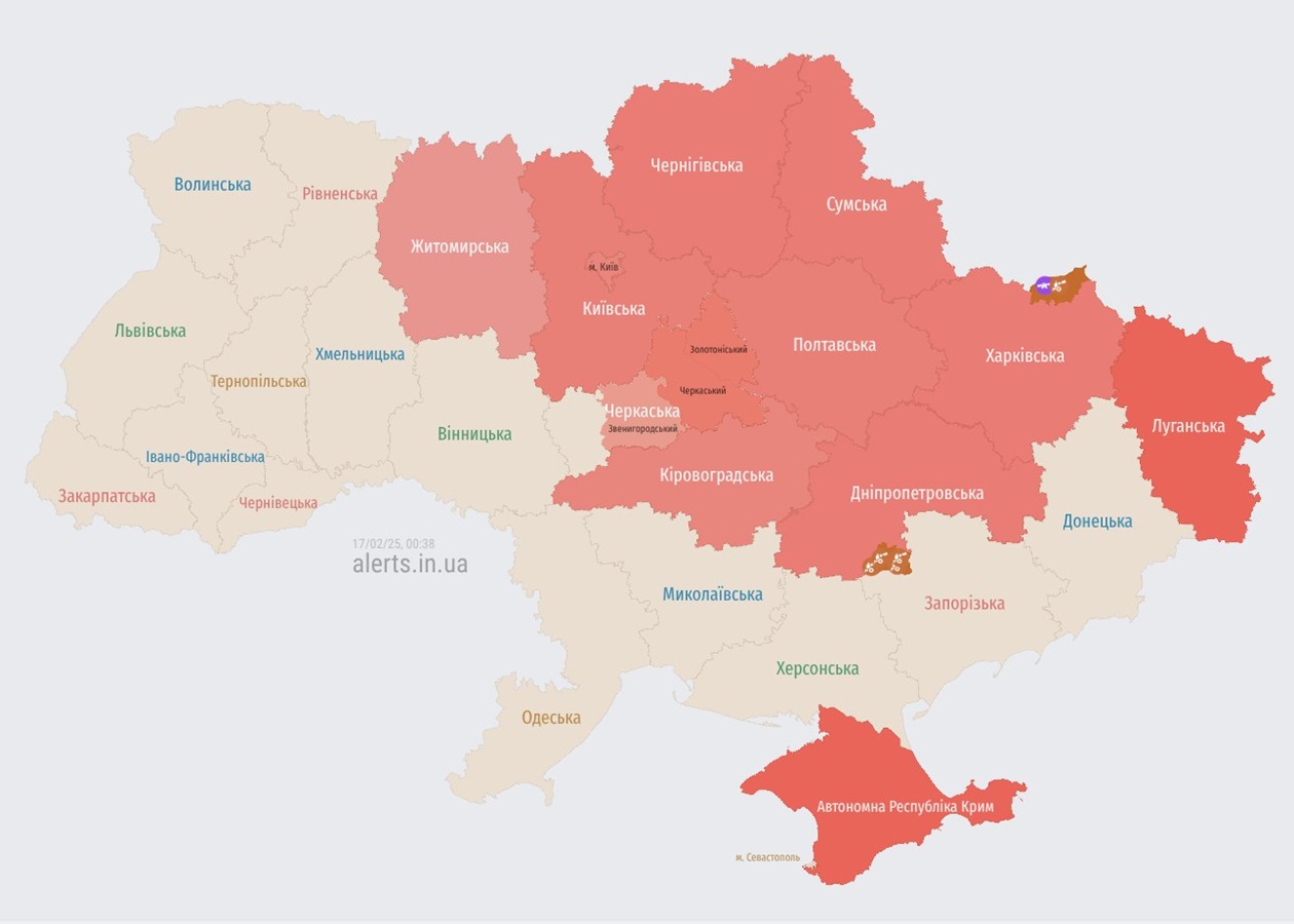 В Києві пролунали вибухи