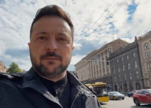 "Ніколи знову": Зеленський звернувся до українців