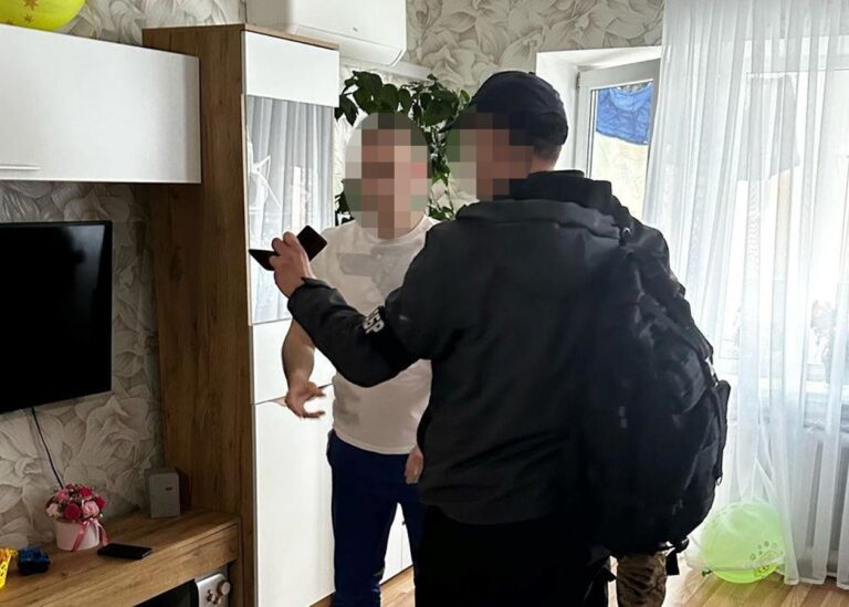 На Житомирщині керівники установ виконання покарань вимагали хабарі