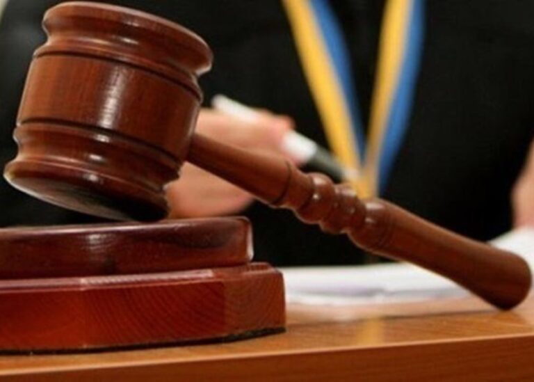 На Волині батька судили за доведення 13-річного сина до самогубства