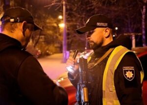 На Донеччині в прифронтовій зоні ввели тривалу комендантську годину