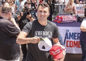 Соратника Трампа підстрелили під час дебатів