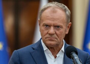 Туск назвав умови для збиття російських винищувачів