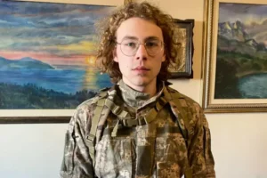 Син Степана Хмари пішов на фронт