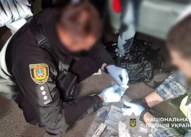 Поліція ліквідувала канал постачання кокаїну з Іспанії до України
