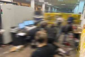 Митниця показала фото після вибуху у сортувальному центрі «Укрпошти»