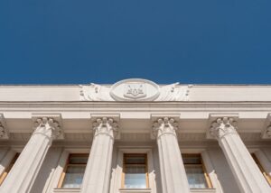 Рада збільшила виплати сім'ям полеглих героїв