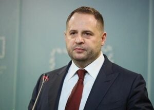 Єрмак подав у відставку – Зеленський