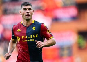 Маліновський знову в строю і розпочав матч у основі Дженоа