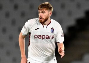 Батагов дуже потрібен Борнмуту: клуб утретє вийшов із пропозицією