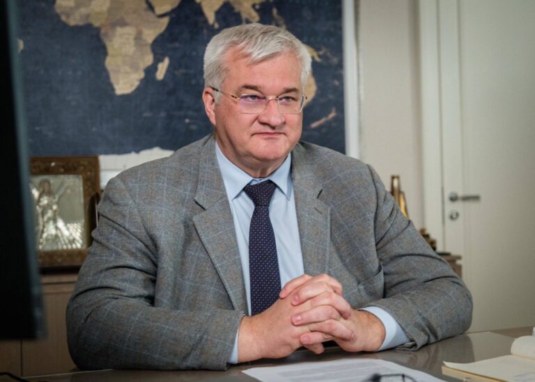 Україна викрила російську аферу з літаком-фантомом для Перу