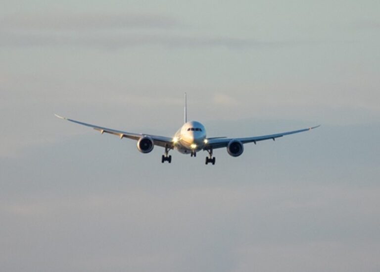 До Росії ввезли шість авіадвигунів для Boeing в обхід санкцій – соцмережі