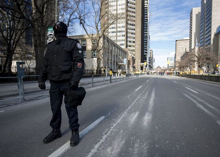 Консульство США обстріляли у Торонто