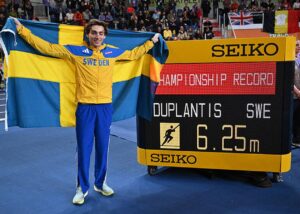 Дюплантіс дає рекорди та стає чемпіоном світу вчетверте поспіль