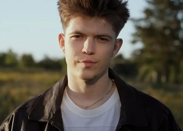 Російський артист вкрав хіт українського DREVO