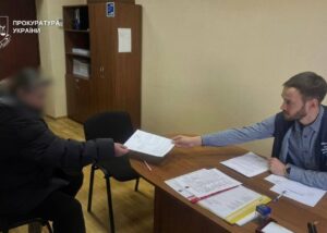 Утримувала вовка і лисицю у квартирі – киянці оголосили підозру