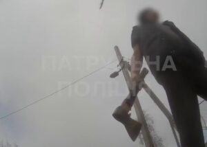 В Запоріжжі чоловік напав на поліцію під час затримання підозрюваного в ДТП