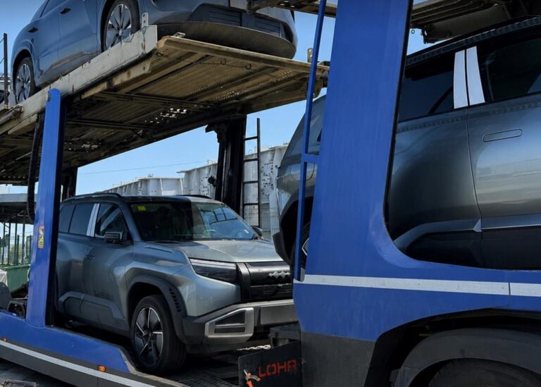 На Буковині зупинили контрабанду електрокарів на кордоні з Румунією