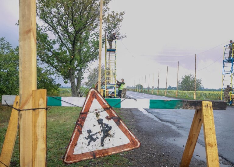 СюжетКругова оборона і евакуація: до чого готують міста