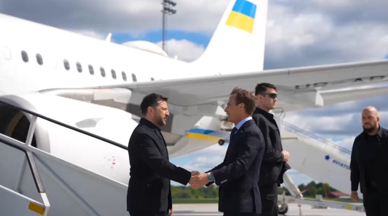 Зеленський у Швеції анонсував «сильний крок» щодо Gripen: Україна може отримати перші шведські винищувачі вже незабаром