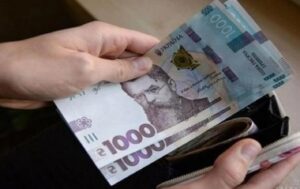 Пенсіонери за кордоном можуть втратити виплати: Ось що потрібно зробити до кінця року