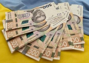 Пенсійний стаж зараховують за новими правилами: Ось які періоди можуть “викинути”
