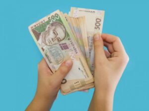 Пенсіонери можуть отримувати більше грошей: Ось хто має право на додаткові виплати