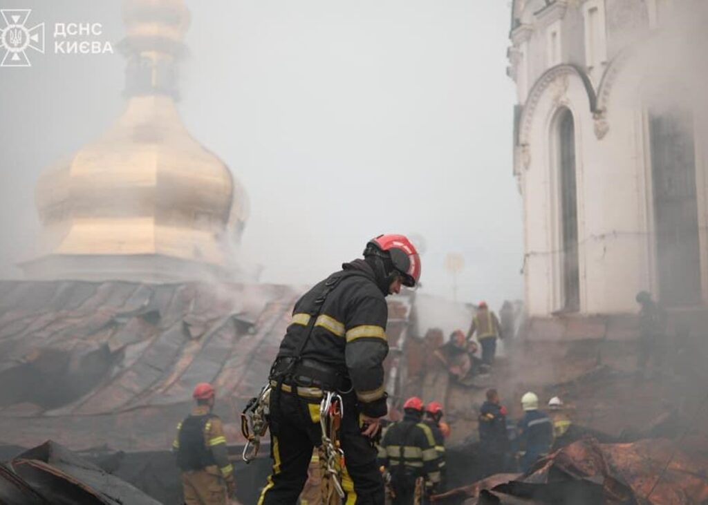 Удар по лаврі в Києві: названо суму збитків