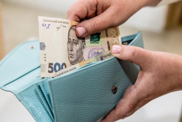 Якщо працювали неофіційно: Юристка дала важливу пораду щодо пенсії