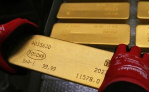 І це ще останні витрати: Банк Росії продав 44 тонни золота з початку року, щоб залатати дірку в бюджеті, — ЗМІ