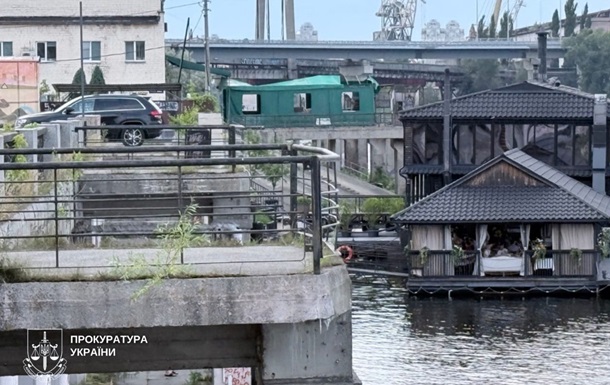 “Прихватизаторів” залучають до кримінальної відповідальності:  Причали на Подолі повернули у власність держави