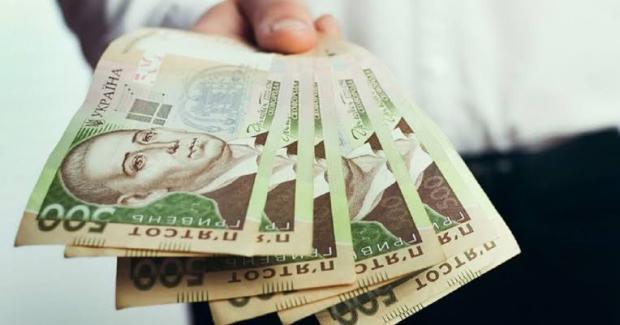 Грошові перекази, страховий стаж і звітність: Названо головні фінансові нововведення серпня