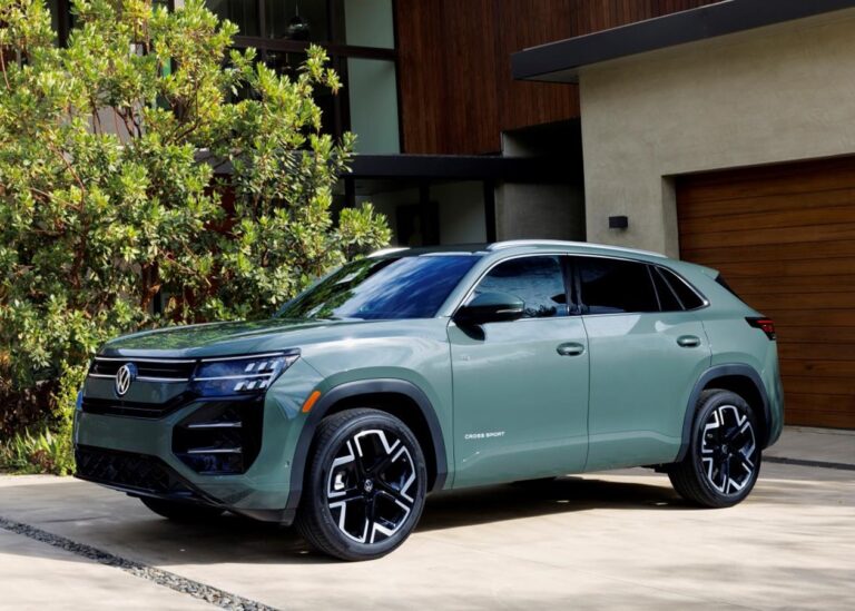 Volkswagen представив новий Atlas Cross Sport