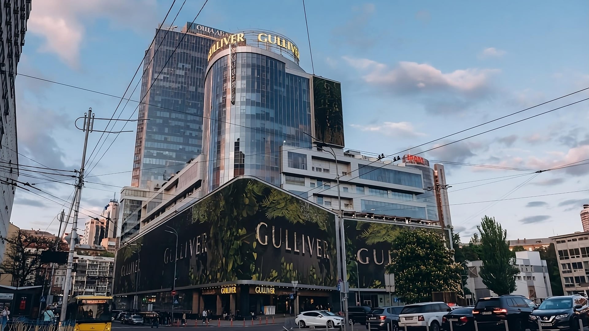 Gulliver виставлять на продаж: держбанки оцінили один із найбільших ТРЦ України у $207 млн