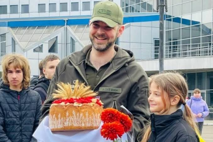 Пережив пекло Маріуполя, але серце зупинилося вдома: трагічна смерть морпіха Сергія Удута після трьох років російського полону