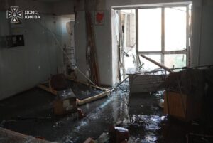 Кількість жертв нічної атаки на Київ зросла: вже 12 загиблих