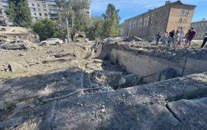 Нічна атака на Київ: кількість загиблих зросла до 14, пошкоджені будинки, лікарня та дитсадок