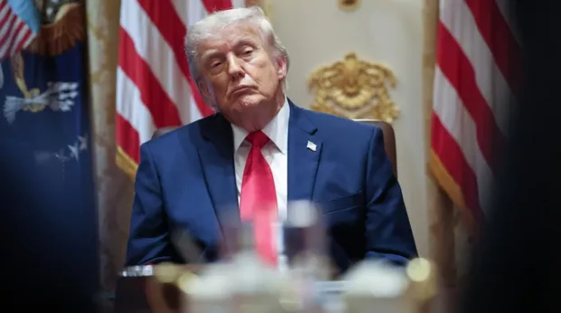 Удари по російських НПЗ стали проблемою для Трампа: Експерт пояснив, що може бути далі