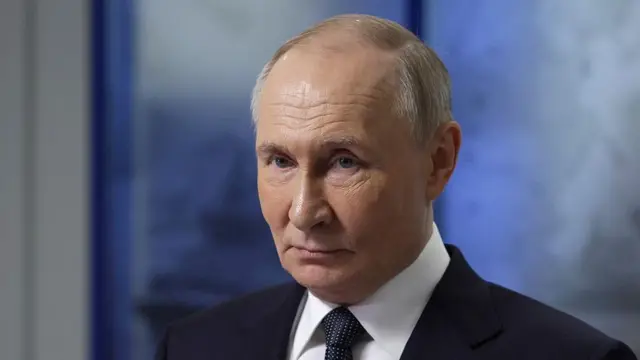 Рецесія відкладається: Чому економіка Росії досі тримається і що може її зламати