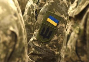 “Все для війська”:  Устенко розповів, звідки можуть взяти кошти на підвищення виплат військовим