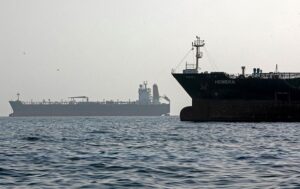 Експорт нафти через Ормузьку протоку відновлюється: Вересневий трафік виріс майже до 70,% довоєнного