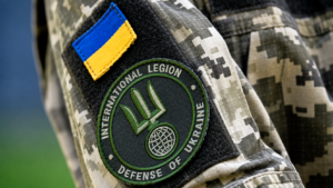 Іноземців для ЗСУ шукають за гроші бізнесу: Бутусов заявив, що держава за дев’ять місяців не дала фінансування