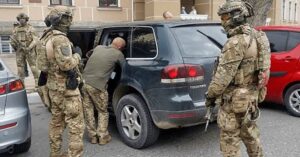 Здавав маршрути військкомів у Viber: на Волині засудили інформатора ухилянтів