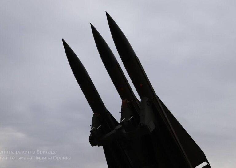 Летіли ракети і сотні "шахедів": як спрацювала ППО