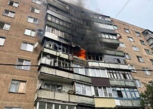 Слов'янськ зазнав бомбового удару, є жертви