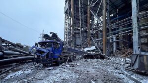 Вісім загиблих, 31 поранений і 23 ракети: «Запоріжсталь» пережила п’ятий удар РФ